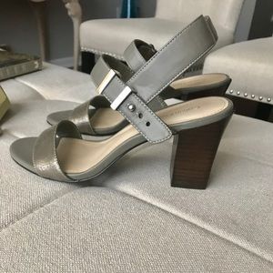 CALVIN KLEIN block heel sandals
